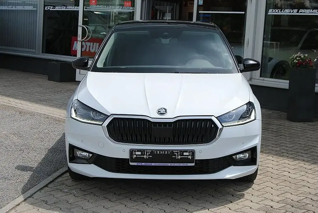 Skoda Fabia - Thumbnail 2