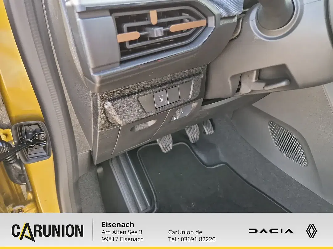 Dacia Sandero - Thumbnail 13