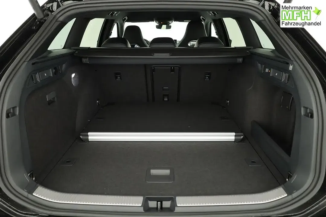 Volkswagen Passat Variant - Thumbnail 11