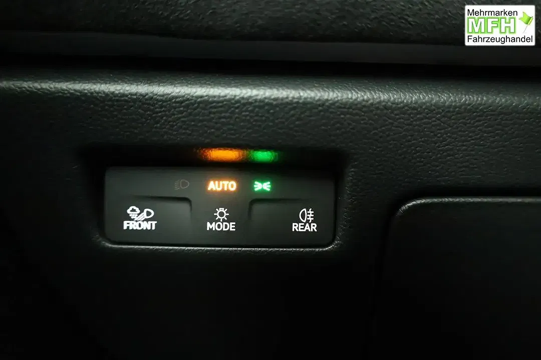 Volkswagen Passat Variant - Thumbnail 8