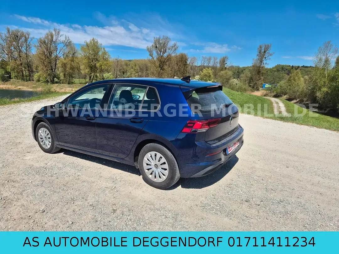 Volkswagen Golf - Thumbnail 2