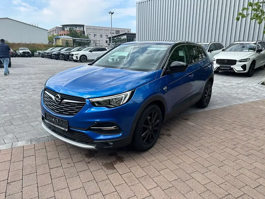 Opel Grandland X - Thumbnail 3