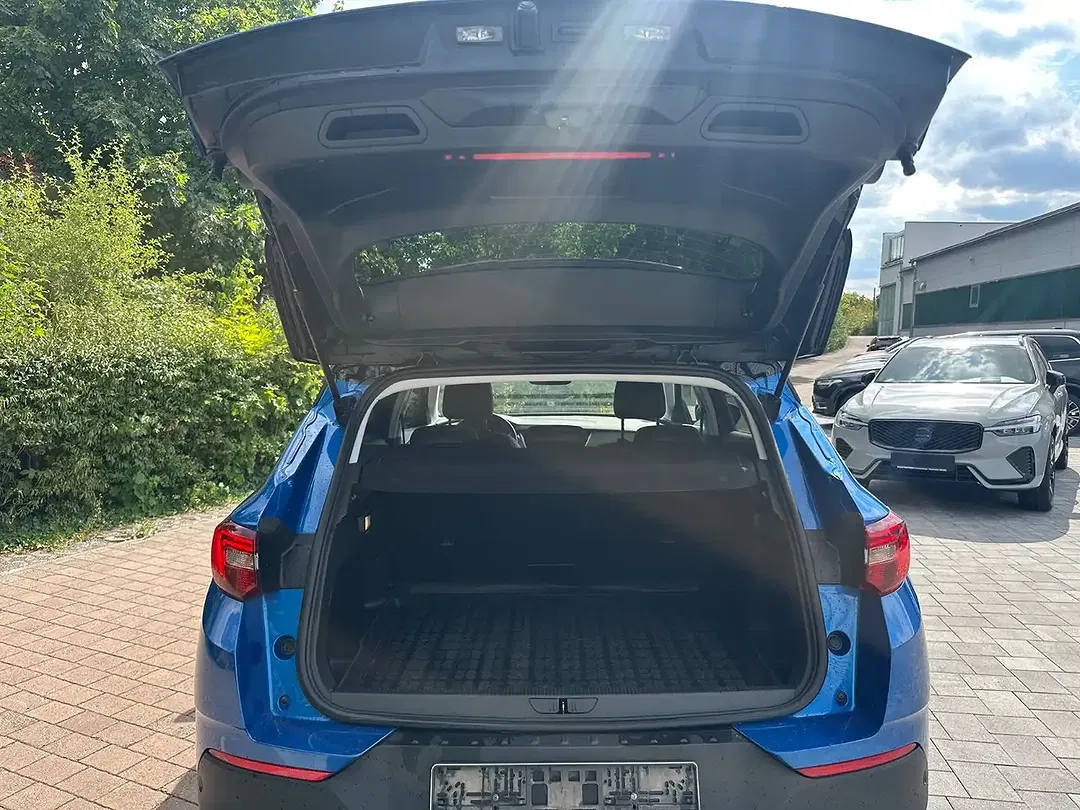 Opel Grandland X - Thumbnail 7