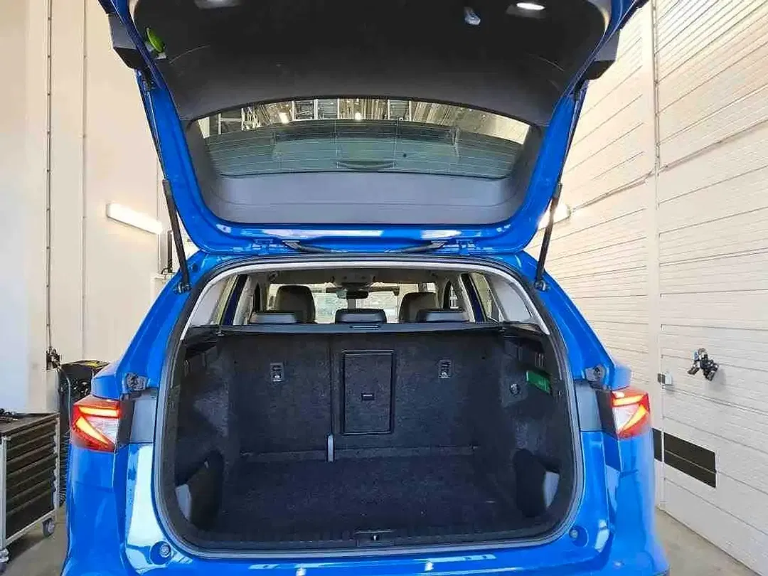 Skoda Enyaq - Thumbnail 8
