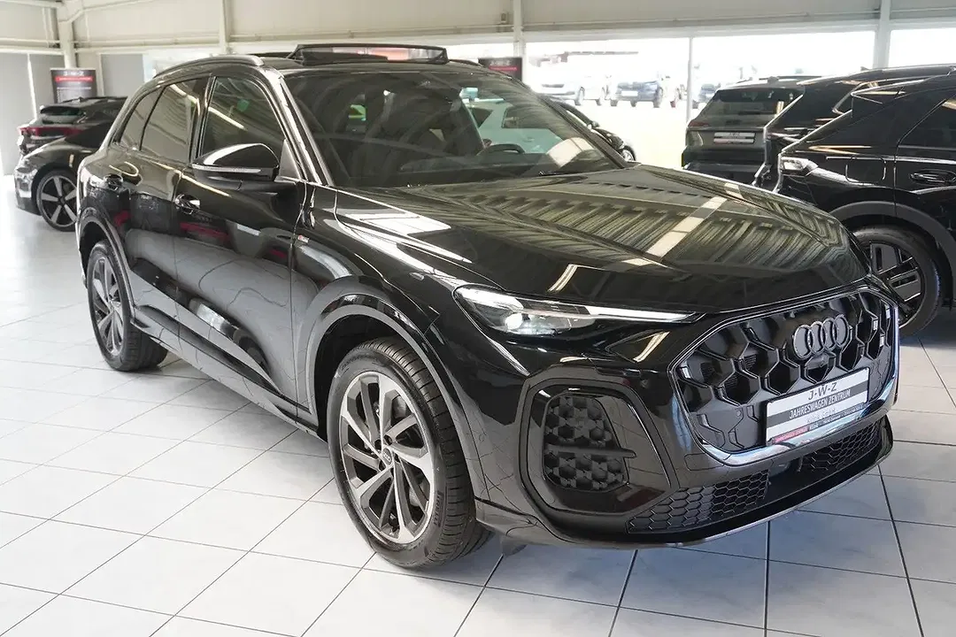 Audi Q5 - Thumbnail 3
