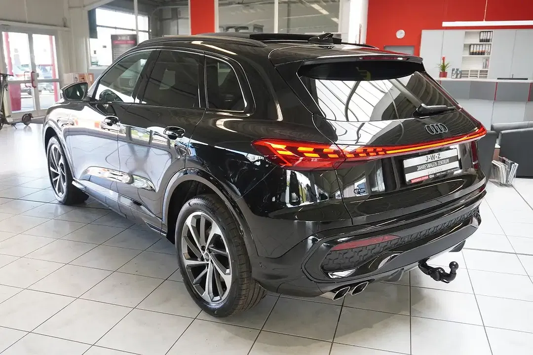 Audi Q5 - Thumbnail 4
