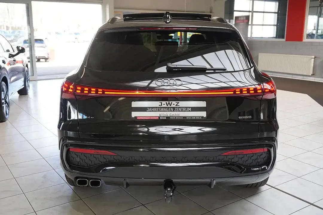 Audi Q5 - Thumbnail 5