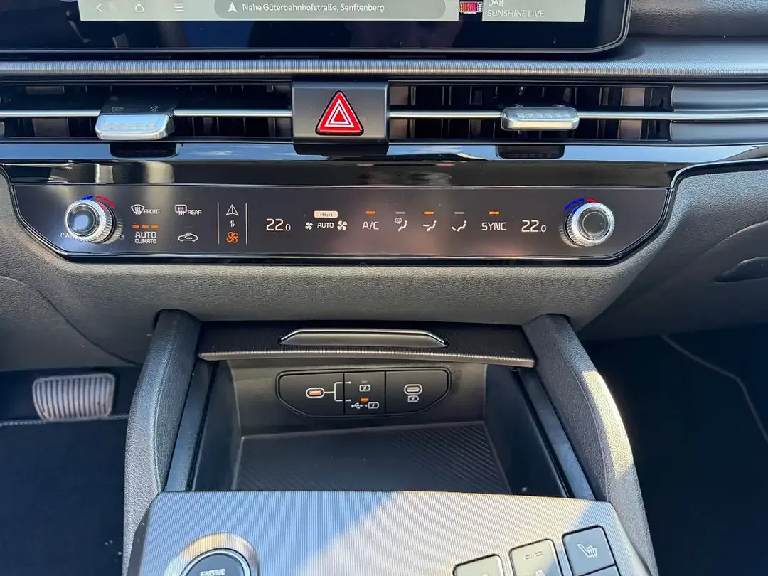 Kia Sportage - Thumbnail 13