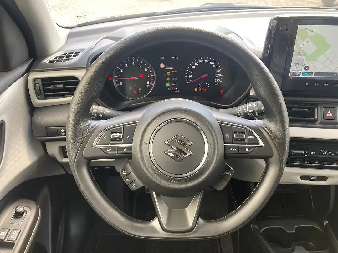 Suzuki Swift - Thumbnail 12