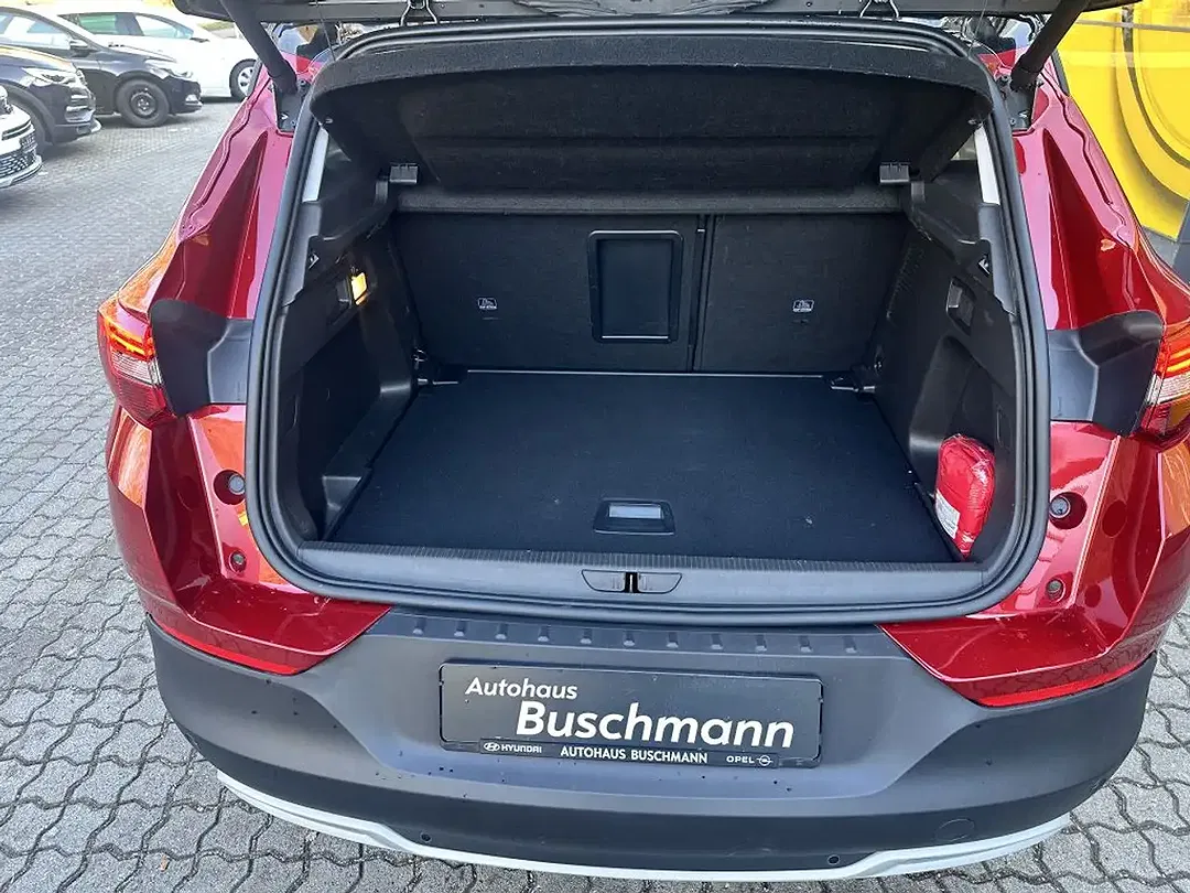 Opel Grandland X - Thumbnail 10