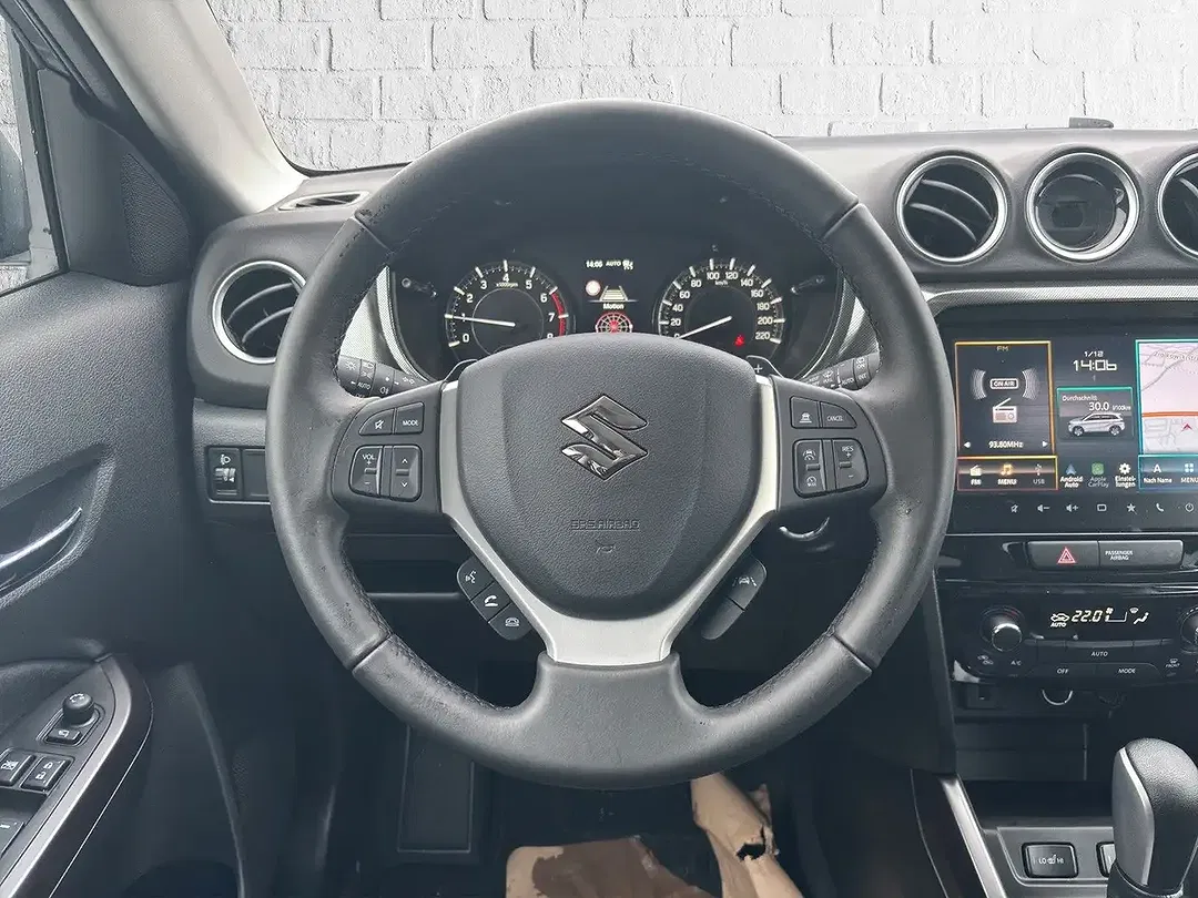 Suzuki Vitara - Thumbnail 7