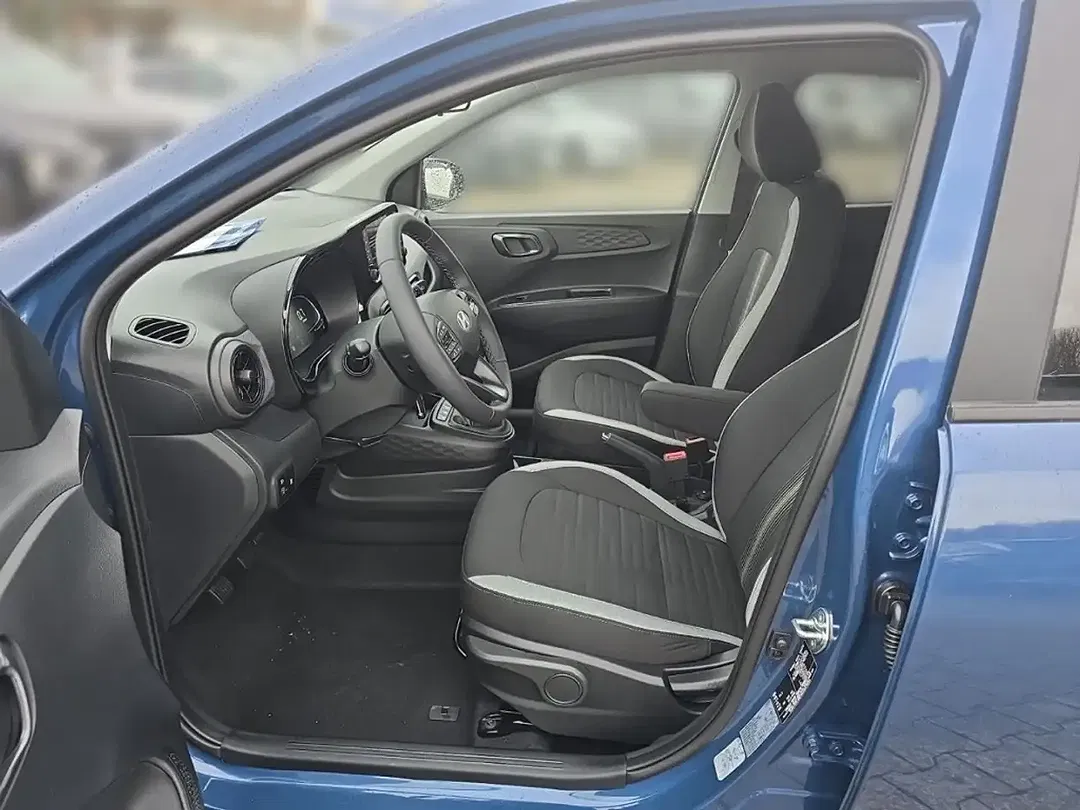 Hyundai i10 - Thumbnail 7