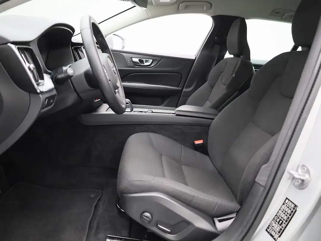 Volvo V60 - Thumbnail 13