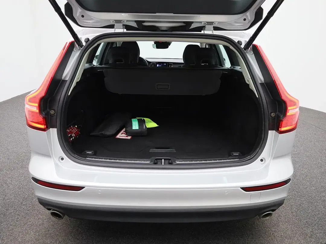 Volvo V60 - Thumbnail 15