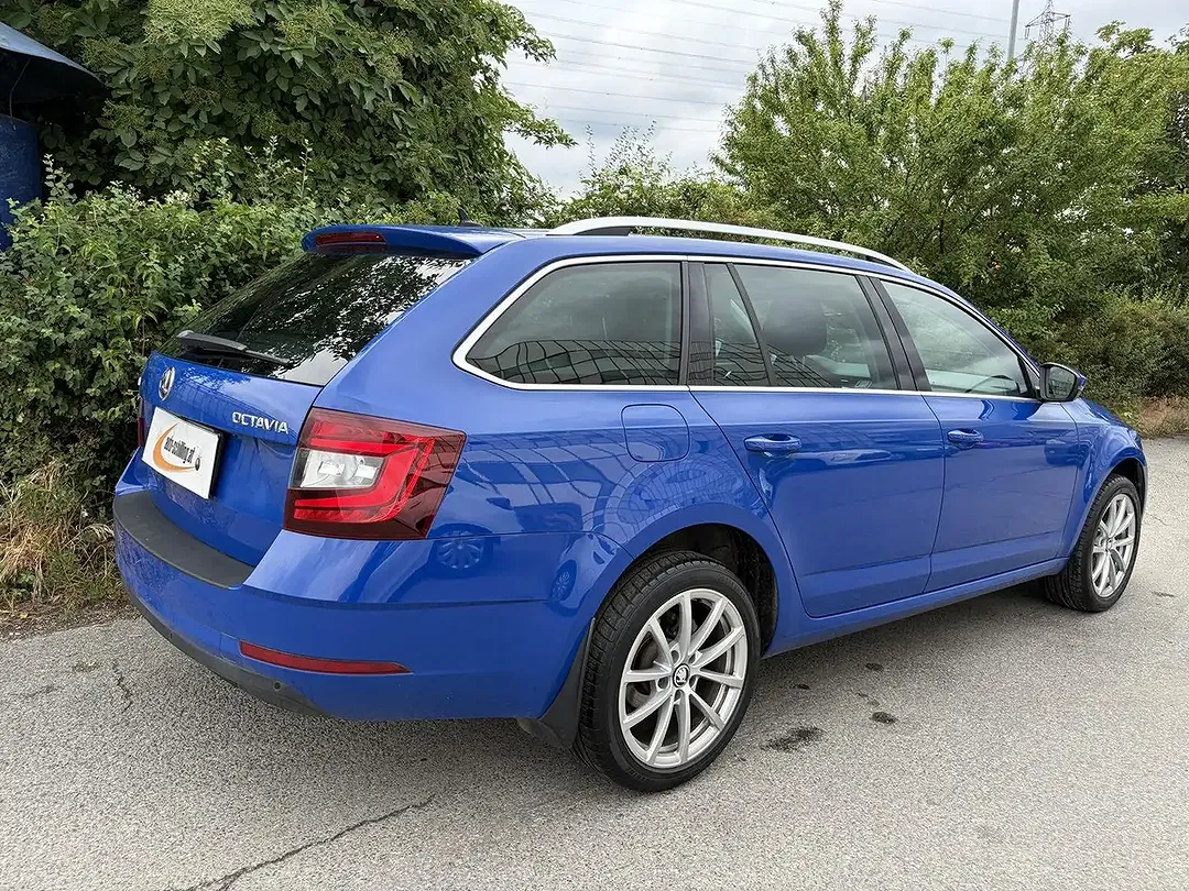 Skoda Octavia - Thumbnail 3