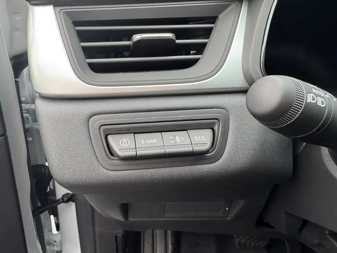 Mitsubishi ASX - Thumbnail 11