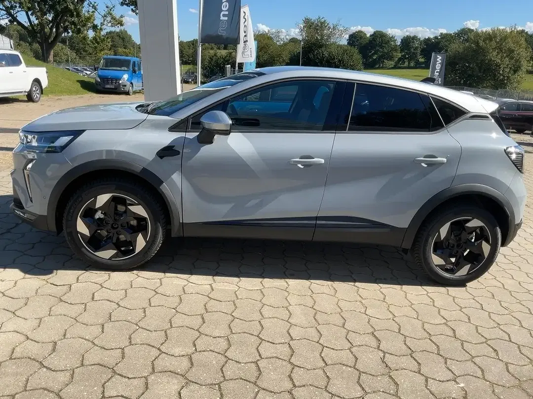 Renault Captur - Thumbnail 2