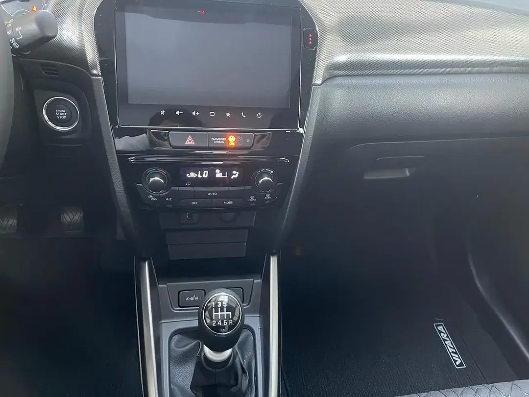Suzuki Vitara - Thumbnail 12