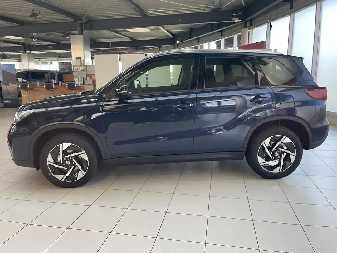 Suzuki Vitara - Thumbnail 3