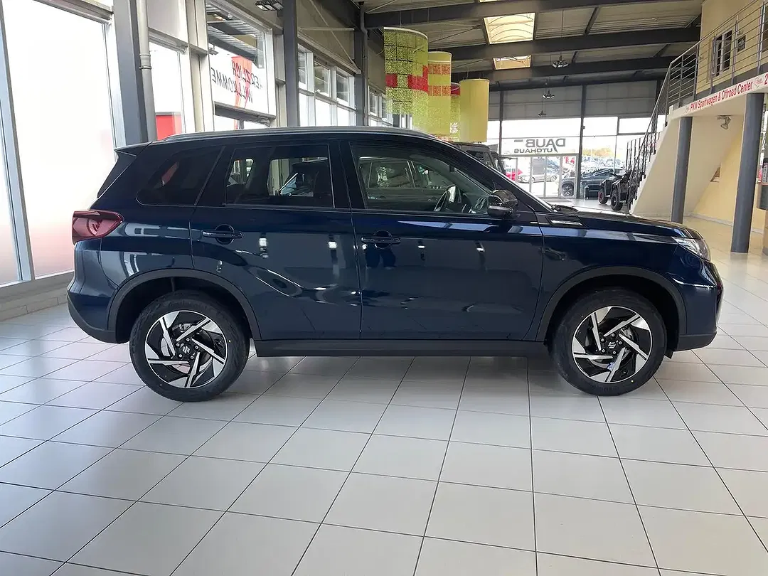 Suzuki Vitara - Thumbnail 6