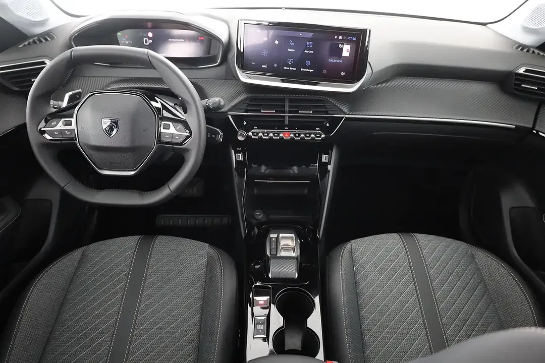 Peugeot 208 - Thumbnail 8