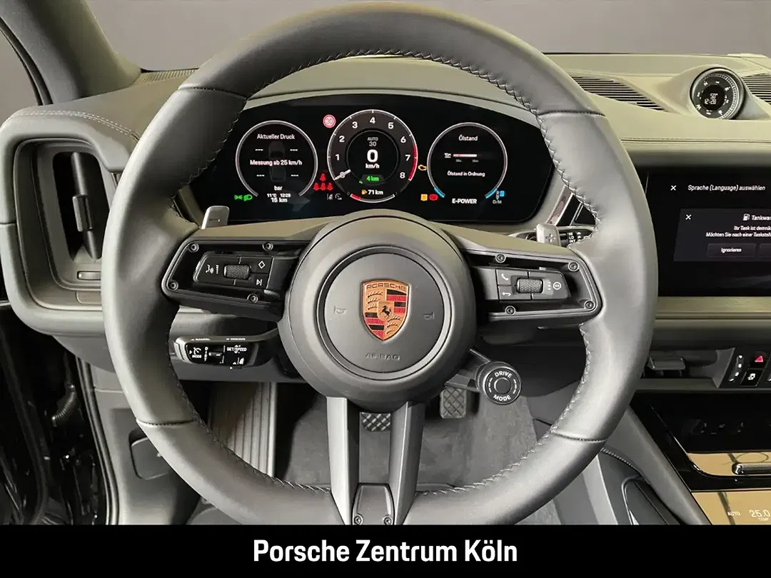 Porsche Cayenne - Thumbnail 15