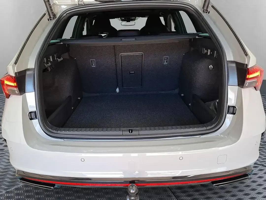 Skoda Octavia - Thumbnail 6