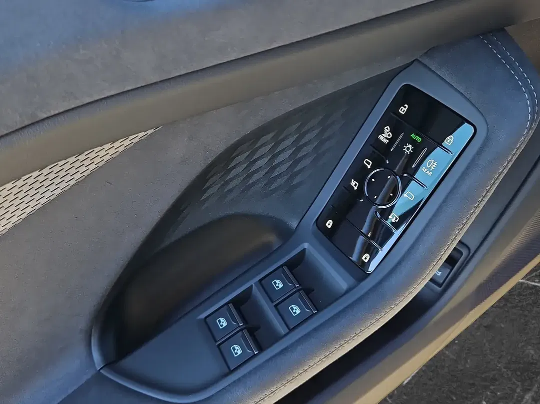 Audi A6 - Thumbnail 5
