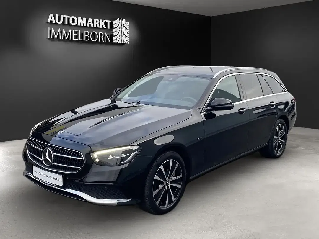 Mercedes-Benz E 300 - Thumbnail 2
