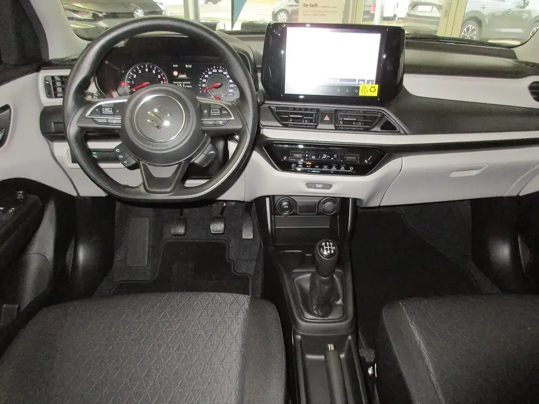Suzuki Swift - Thumbnail 7