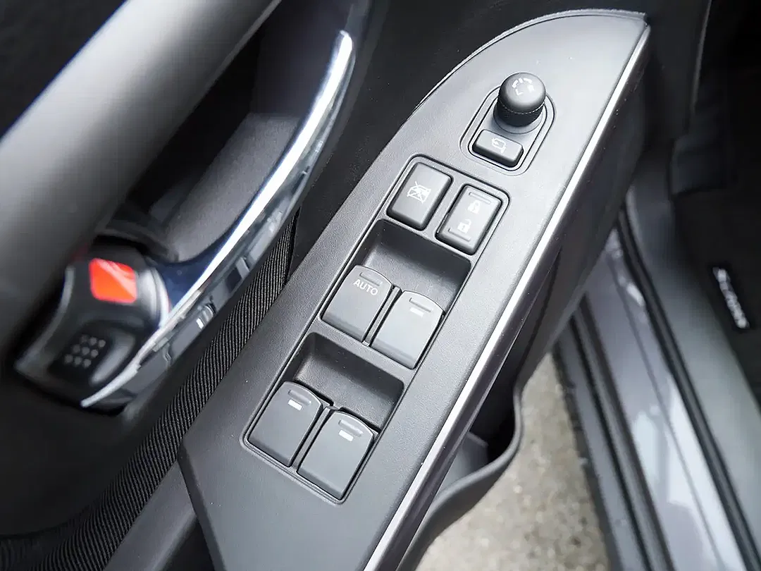 Suzuki S-Cross - Thumbnail 8