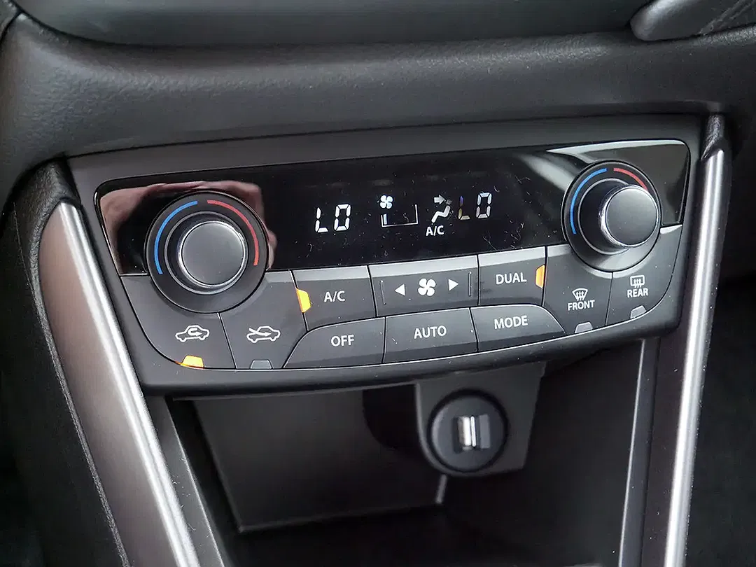 Suzuki S-Cross - Thumbnail 13