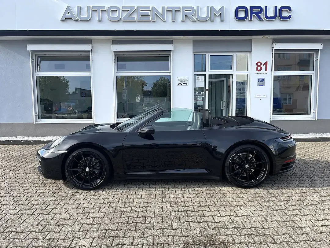 Porsche 992 - Thumbnail 8