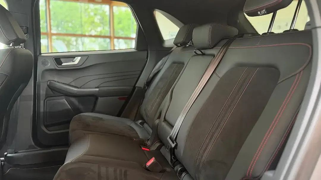 Ford Kuga - Thumbnail 15