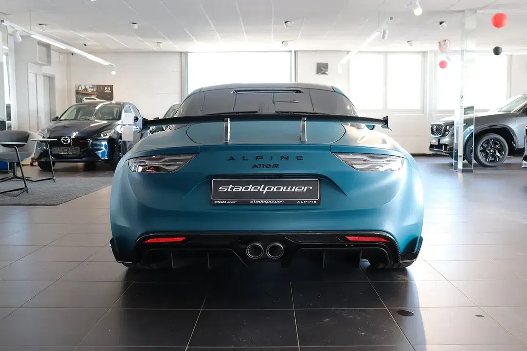 Alpine A110 - Thumbnail 4