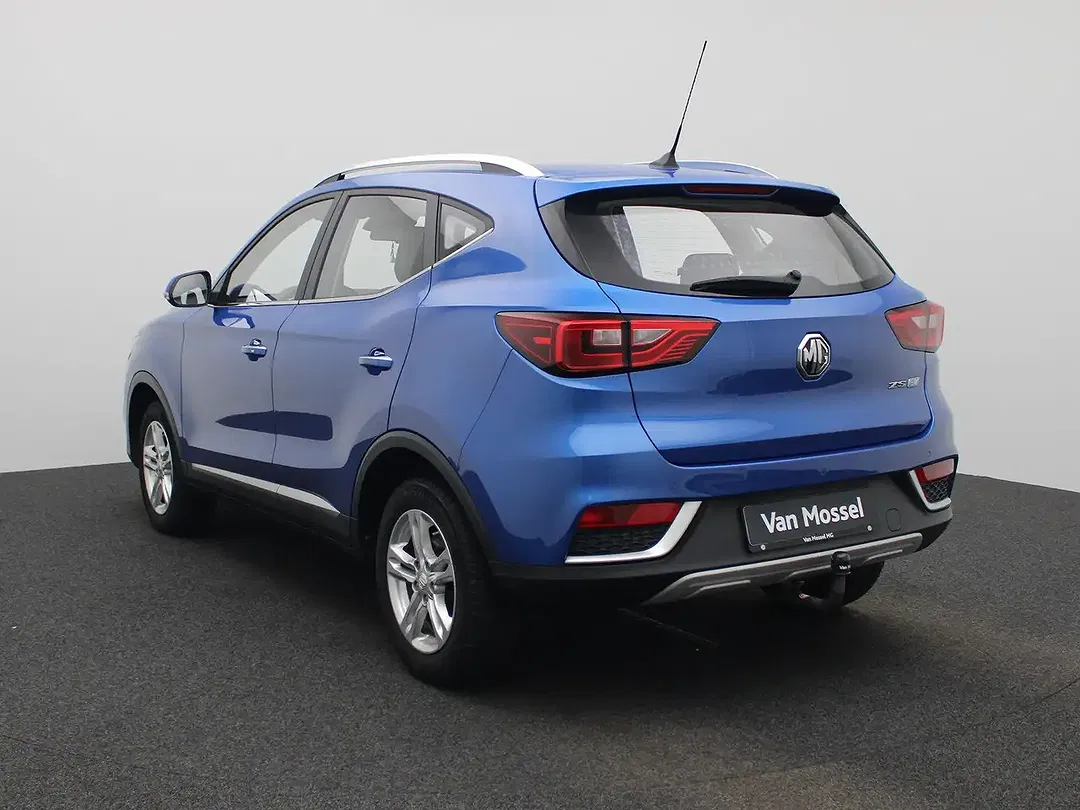 MG ZS - Thumbnail 2