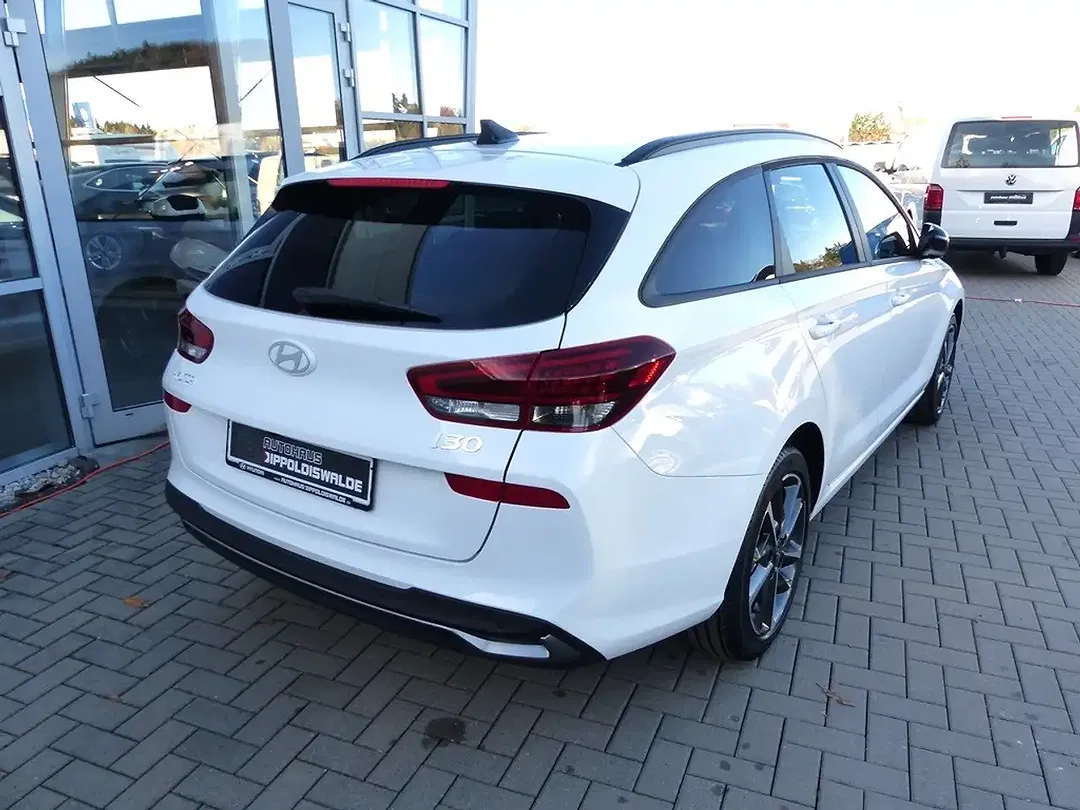 Hyundai i30 - Thumbnail 7