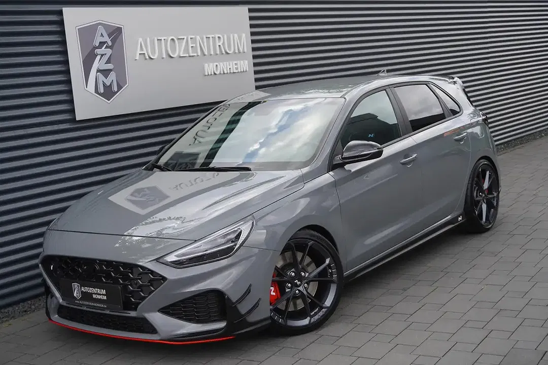 Hyundai i30 - Thumbnail 1