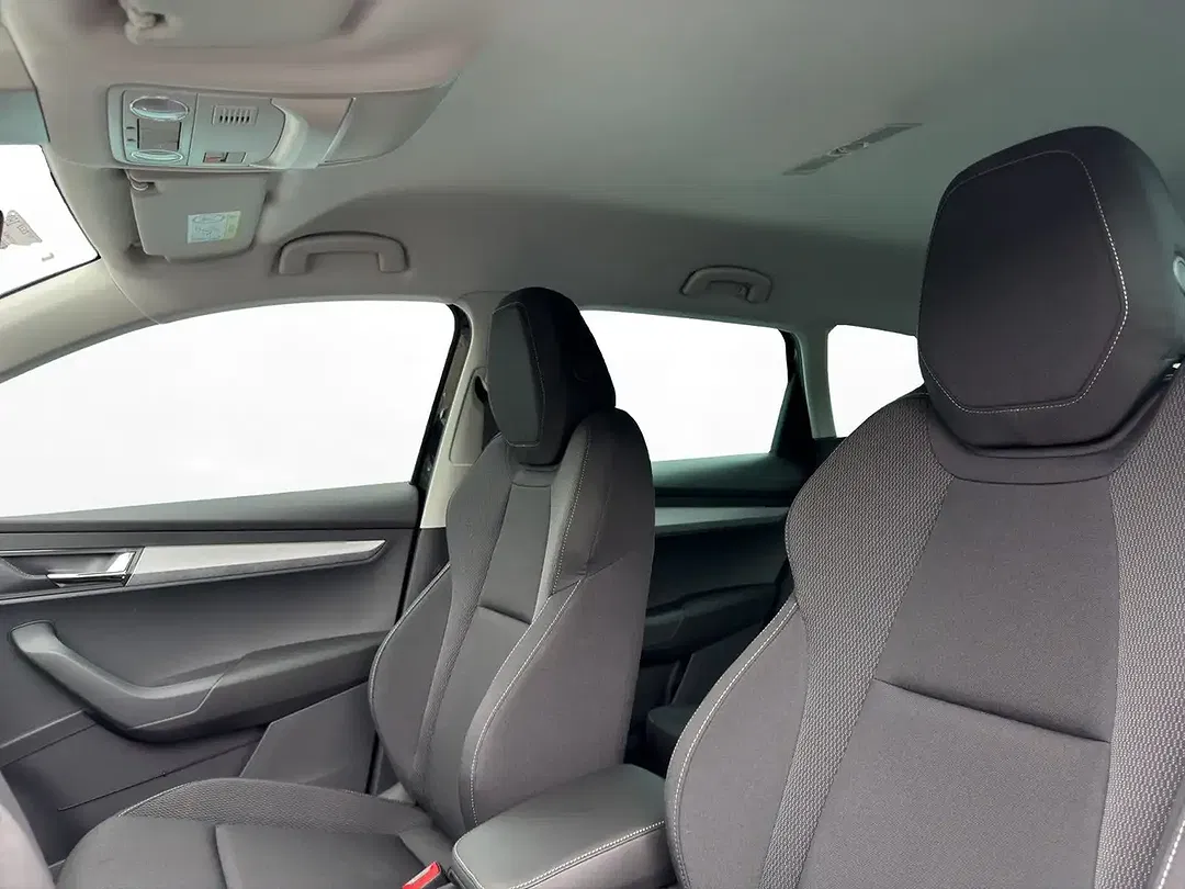 Skoda Karoq - Thumbnail 9