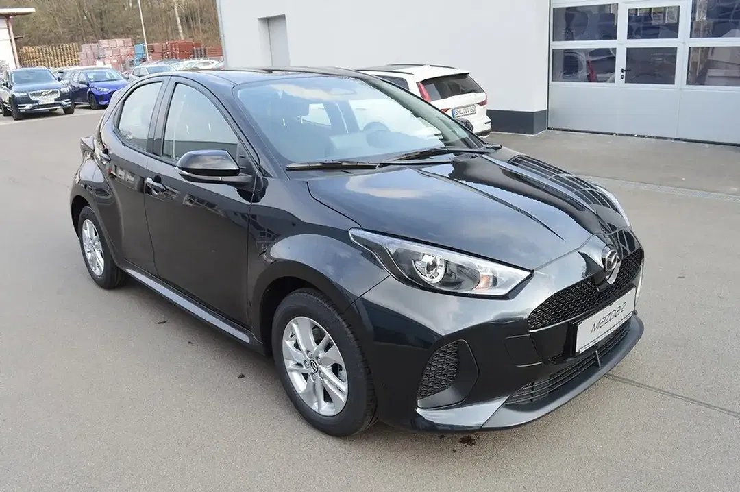 Mazda 2 - Thumbnail 4