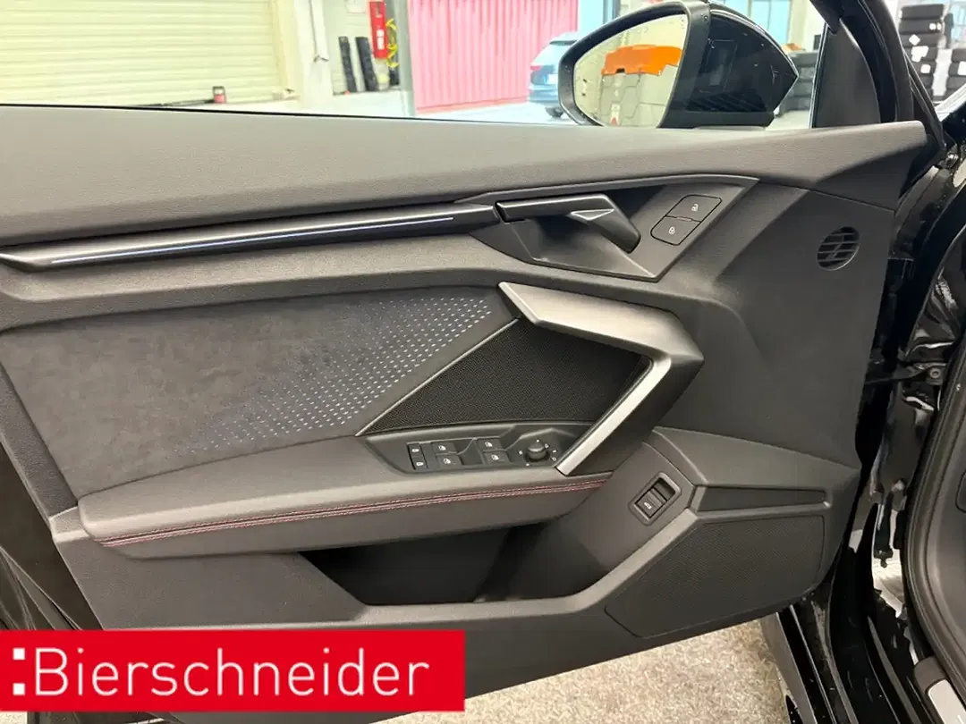 Audi RS3 - Thumbnail 15