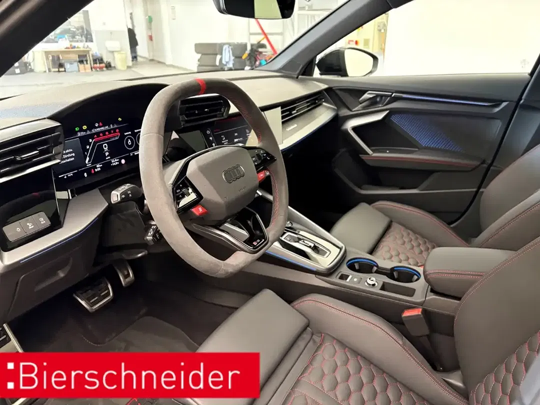 Audi RS3 - Thumbnail 9