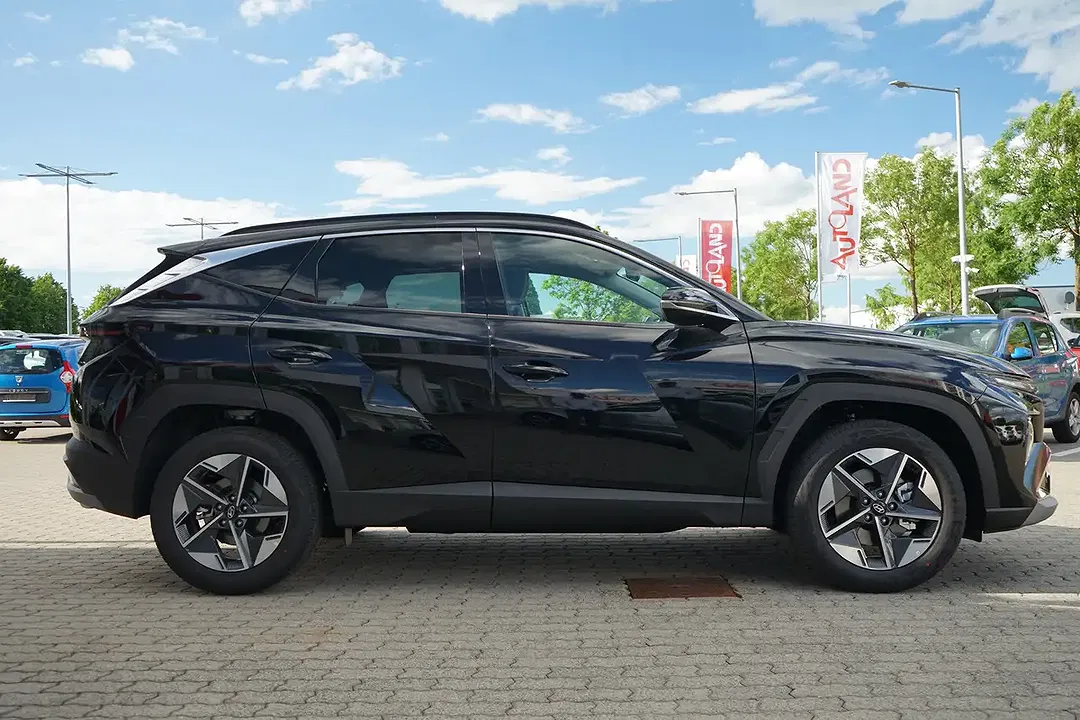 Hyundai TUCSON - Thumbnail 6