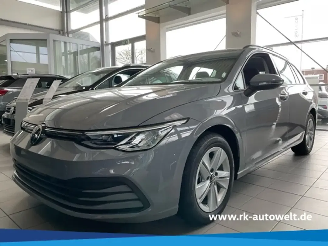 Volkswagen Golf Variant - Thumbnail 1