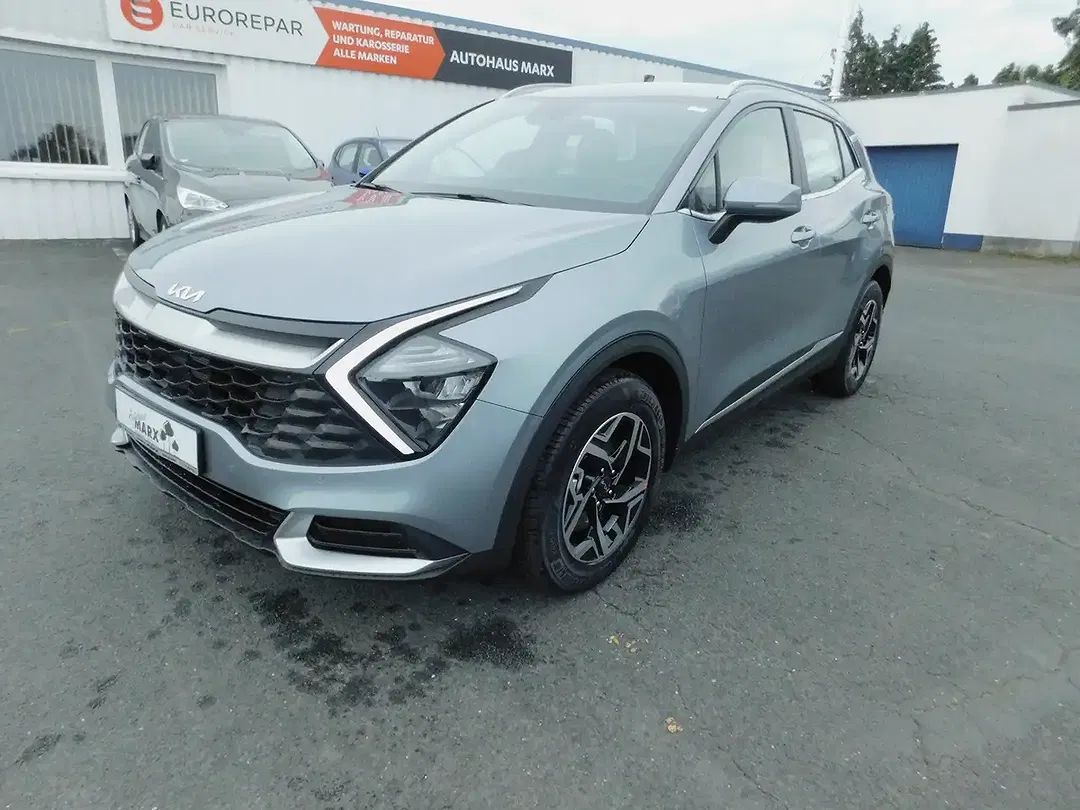 Kia Sportage - Thumbnail 1