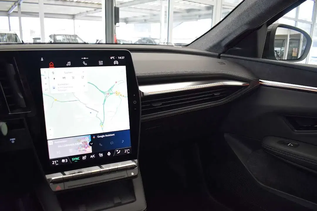 Mitsubishi Eclipse Cross - Thumbnail 12