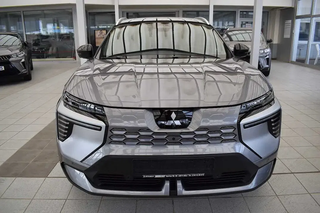 Mitsubishi Eclipse Cross - Thumbnail 6