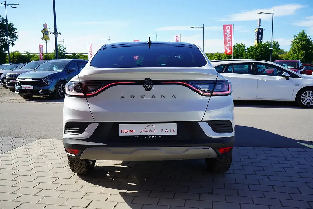 Renault Arkana - Thumbnail 3