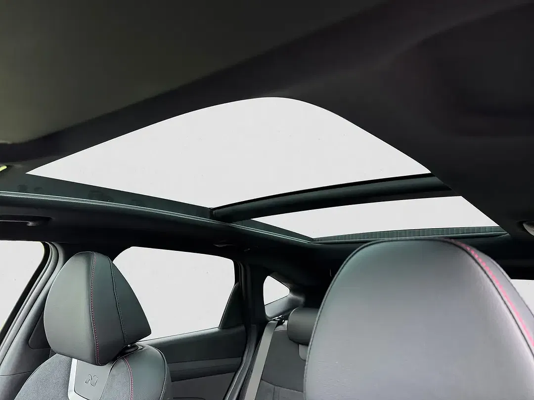 Hyundai TUCSON - Thumbnail 13
