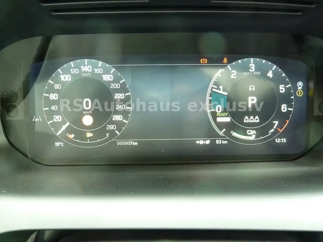 Land Rover Discovery Sport - Thumbnail 11
